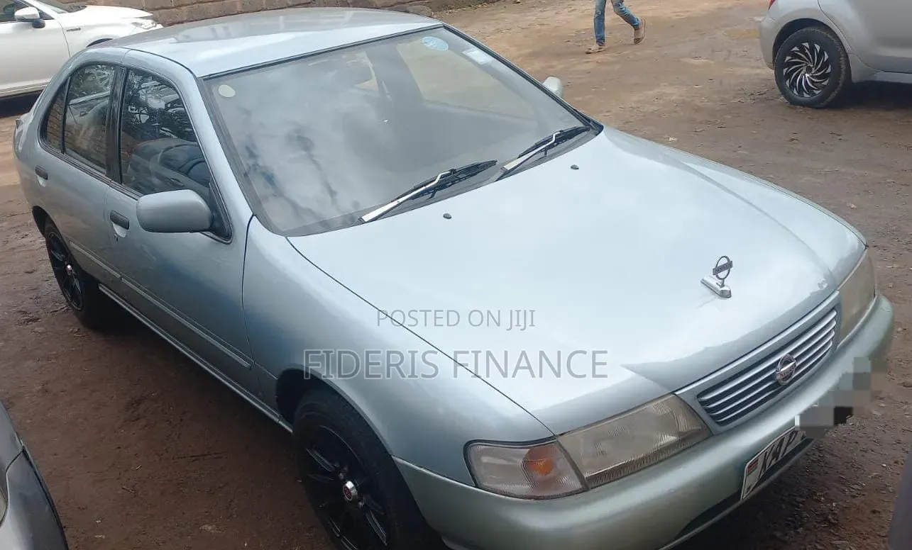 Nissan 1400 1998 Silver