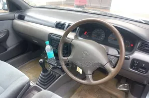 Nissan 1400 1998 Silver