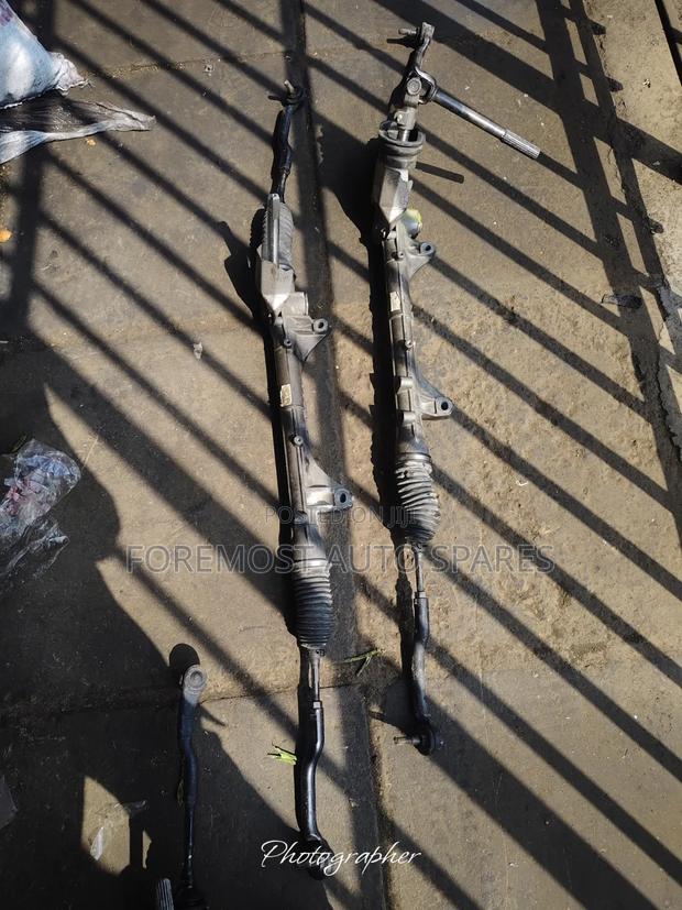 Nissan Tiida Streling Rack Complete