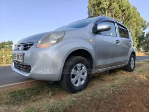 Toyota Passo 2014 Silver