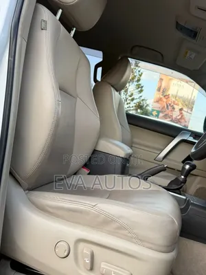 Toyota Land Cruiser Prado 2019 White
