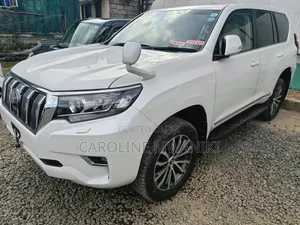 Toyota Land Cruiser Prado 2019 White