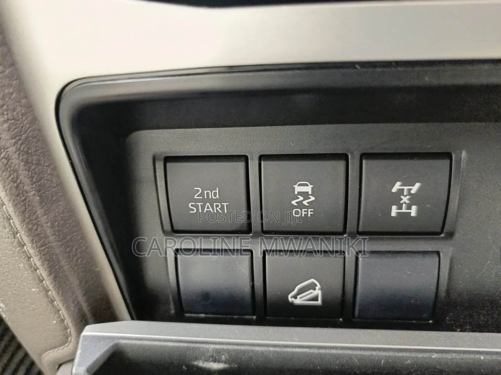 Toyota Land Cruiser Prado 2019 White