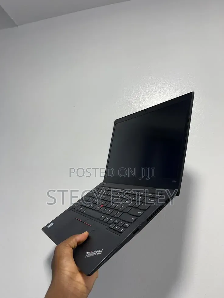 New Laptop Lenovo ThinkPad T490s 8GB Intel Core i7 SSD 256GB