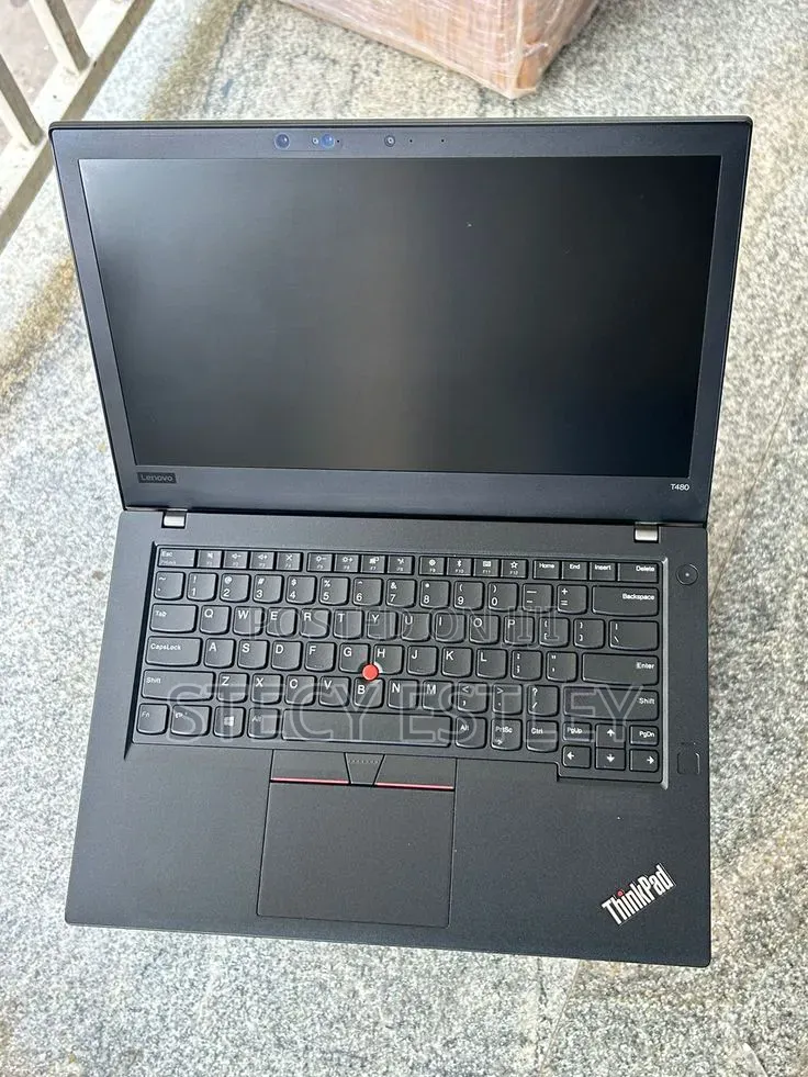 New Laptop Lenovo ThinkPad T490s 8GB Intel Core i7 SSD 256GB