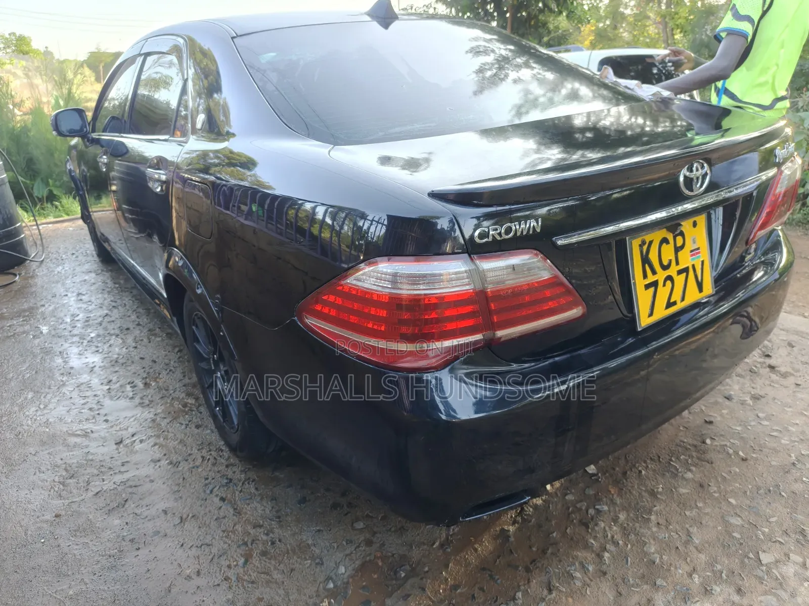 Toyota Crown 2011 Black