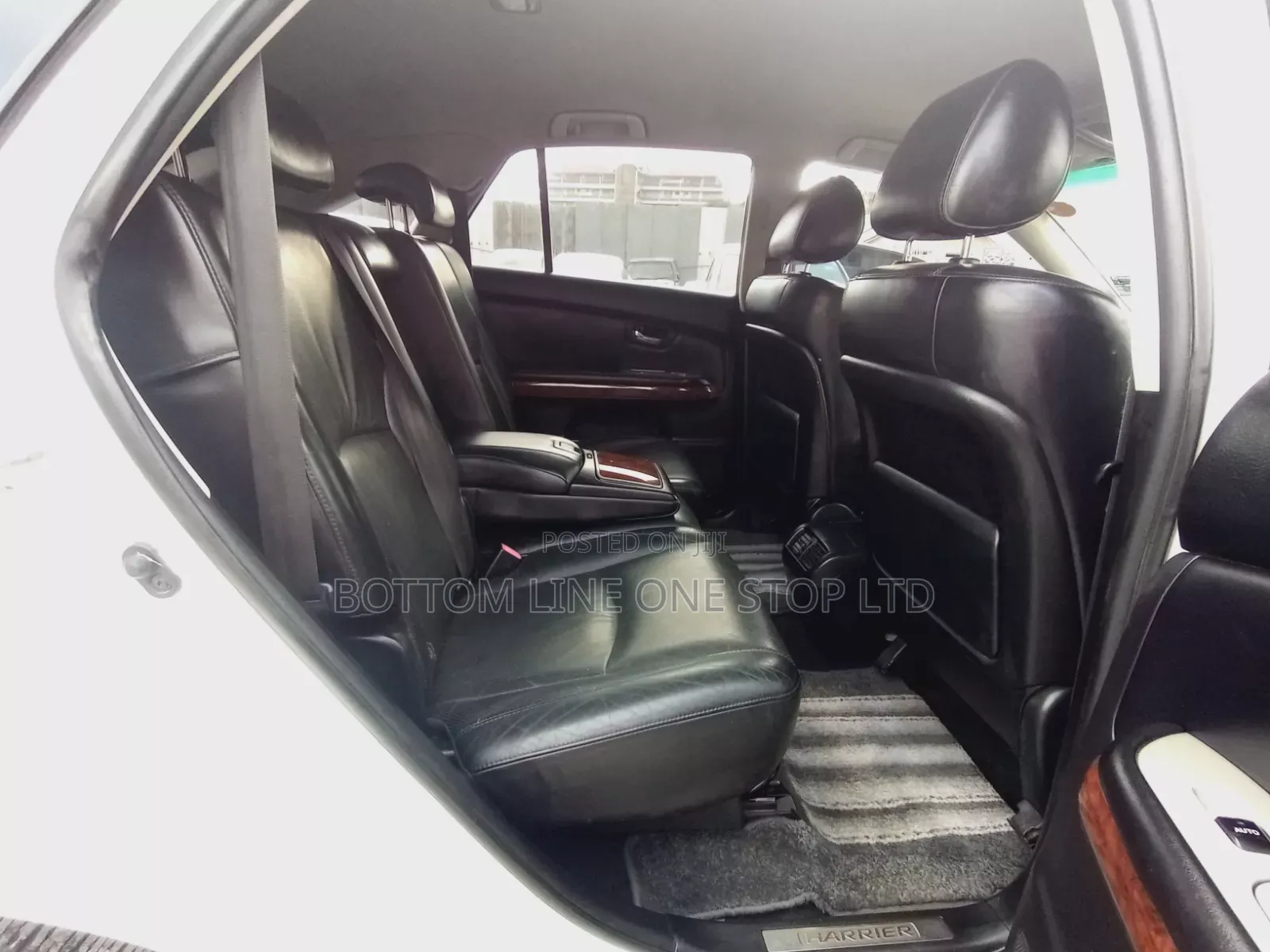 Toyota Harrier 2004 White