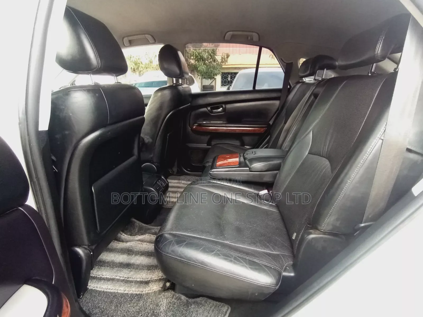 Toyota Harrier 2004 White