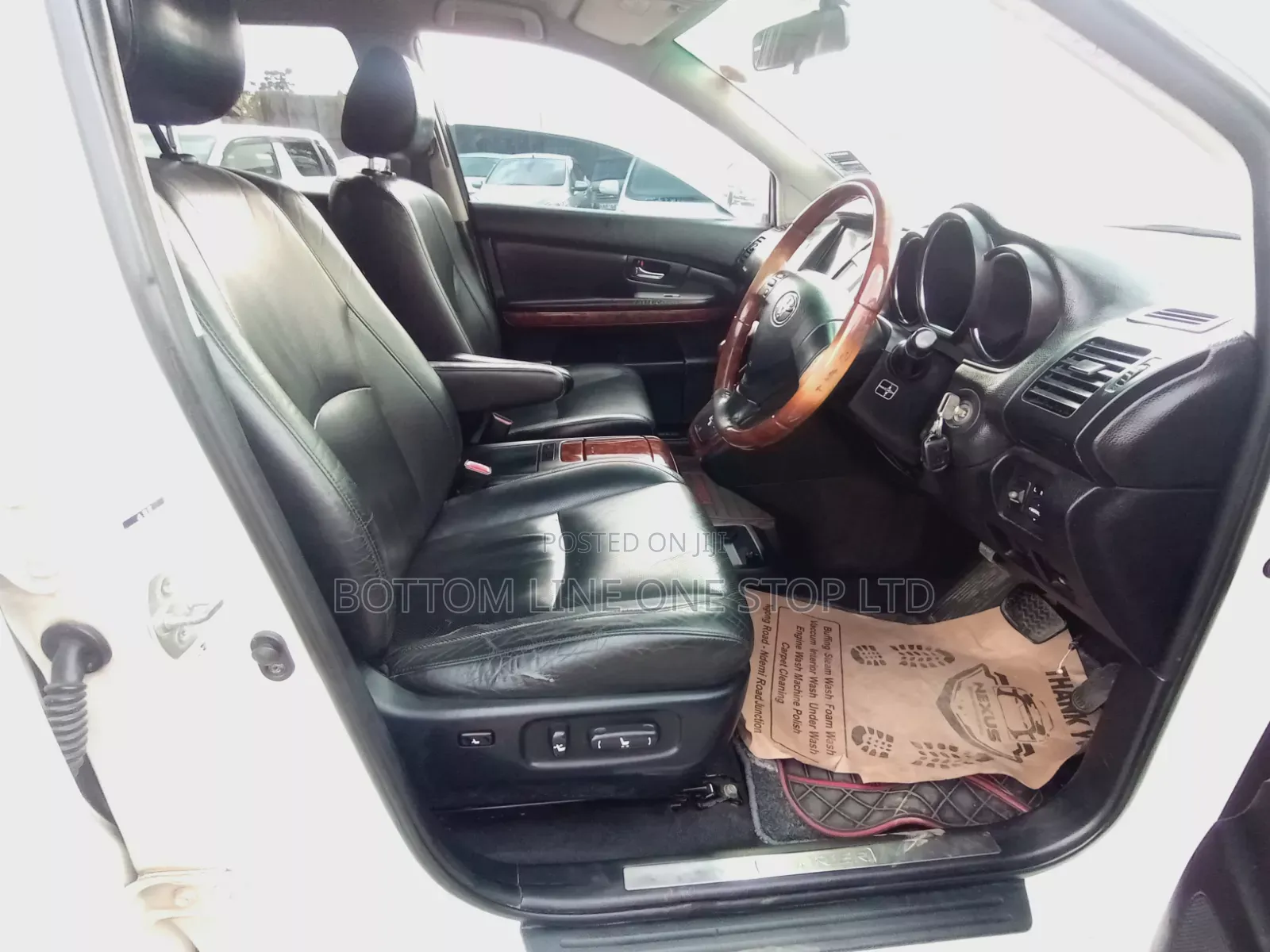 Toyota Harrier 2004 White