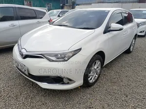 Toyota Auris 2016 White