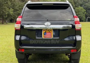 Toyota Land Cruiser Prado 2.8 D-4D 2016 Black