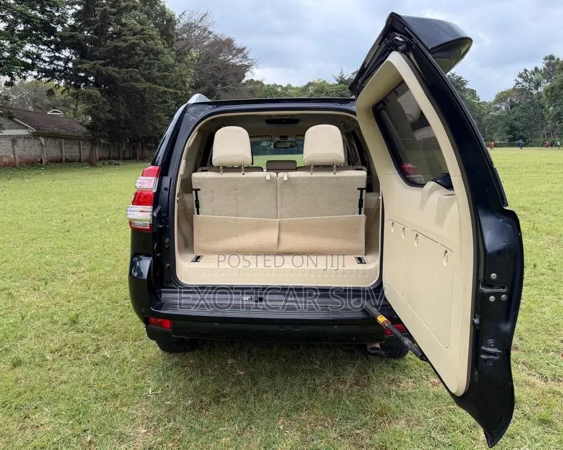 Toyota Land Cruiser Prado 2.8 D-4D 2016 Black