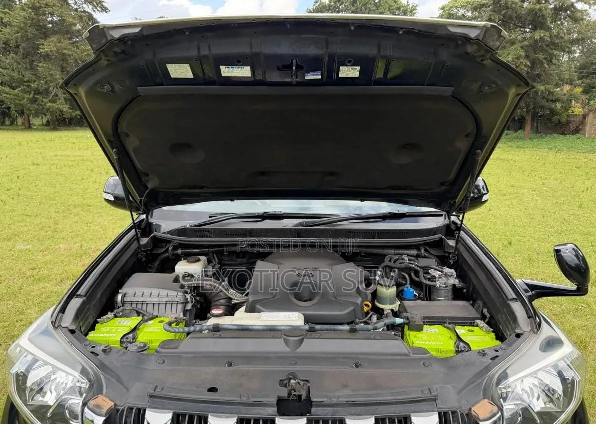 Toyota Land Cruiser Prado 2.8 D-4D 2016 Black