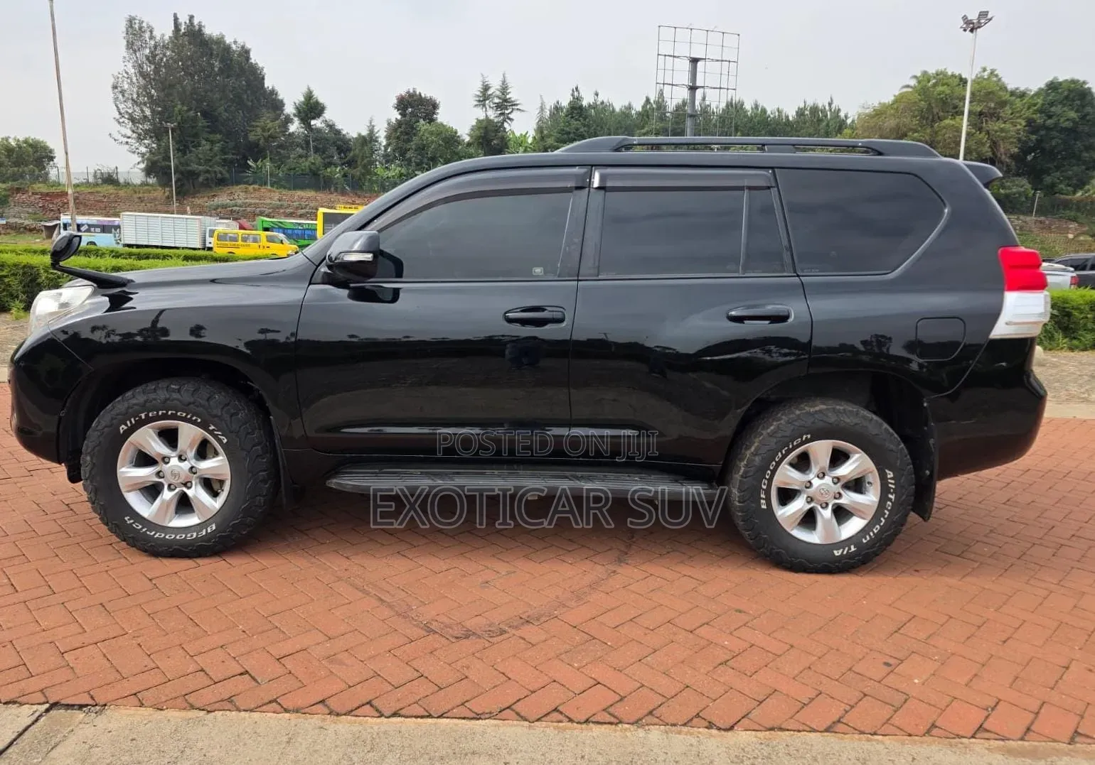 Toyota Land Cruiser Prado 2.7 i 2013 Black