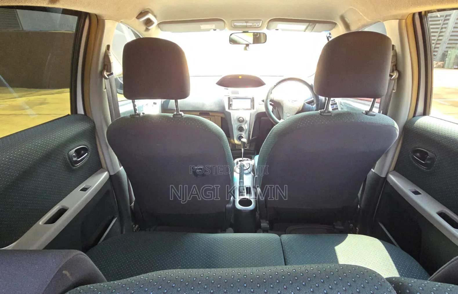 Toyota Vitz 2006 Silver
