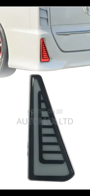 Toyota Noah/Voxy, Rear Bumper Smoked Led Reflectors