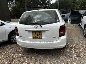 Toyota Corolla Fielder 2007 White