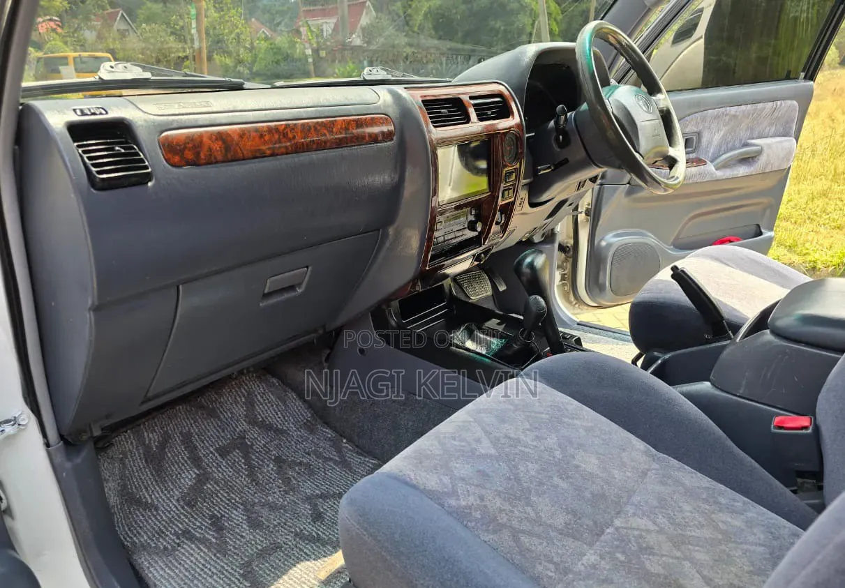 Toyota Land Cruiser Prado 3.0 TD 1998 White