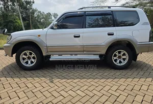 Toyota Land Cruiser Prado 3.0 TD 1998 White