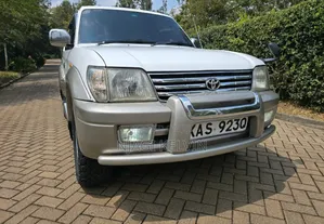 Toyota Land Cruiser Prado 3.0 TD 1998 White