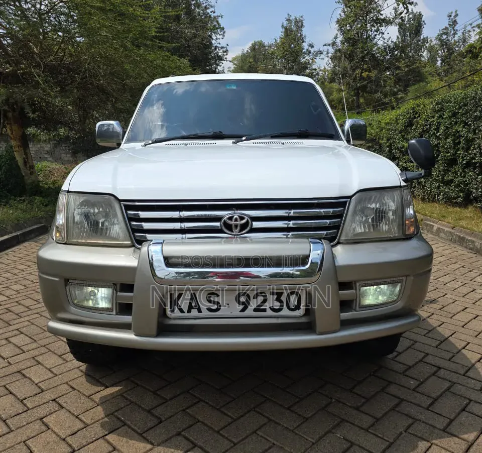 Toyota Land Cruiser Prado 3.0 TD 1998 White