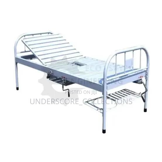 Manual Hospital Bed, (Model YM20102) - main view