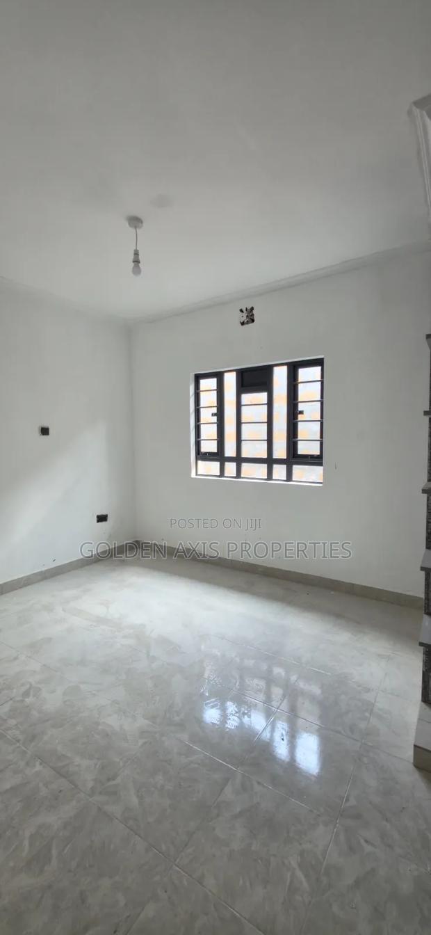 4bdrm Bungalow in Merisho for sale - thumbnail 11