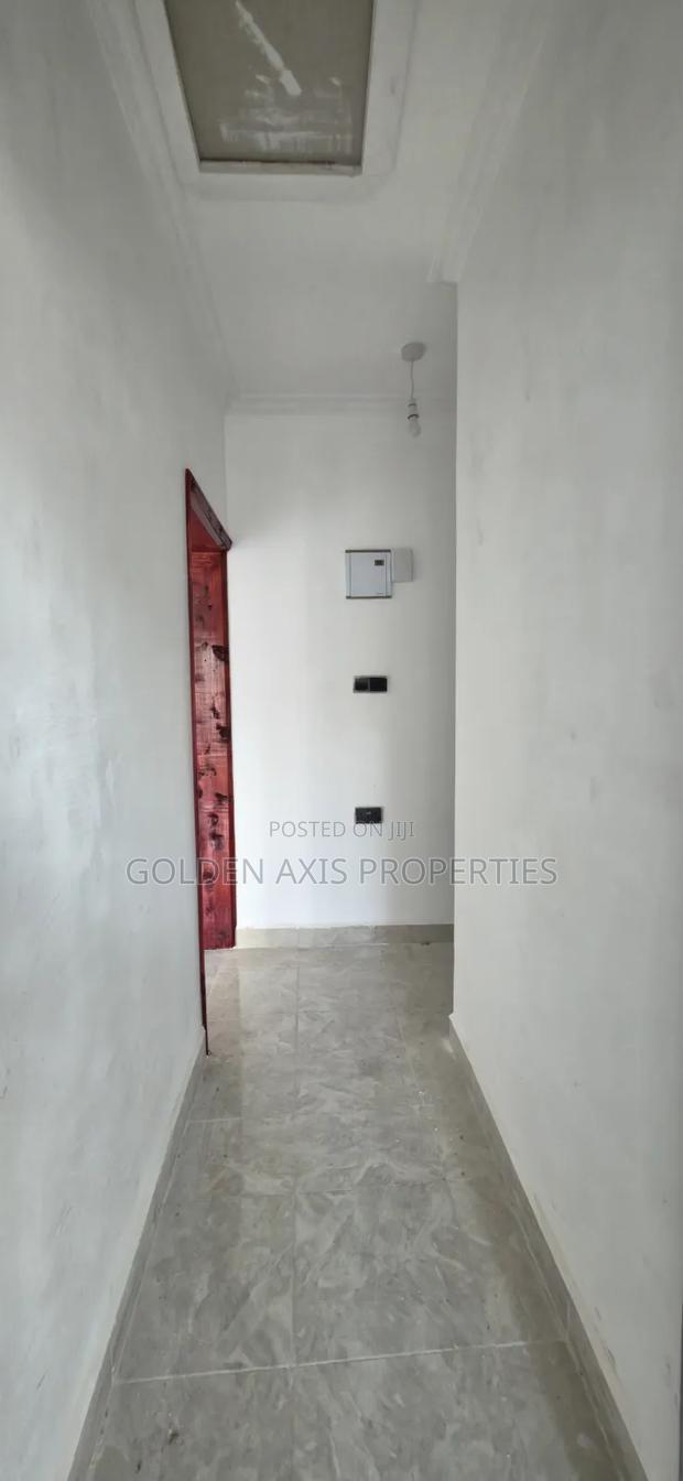 4bdrm Bungalow in Merisho for sale - thumbnail 18