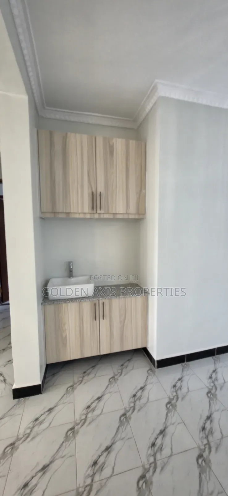 4bdrm Bungalow in Merisho for sale