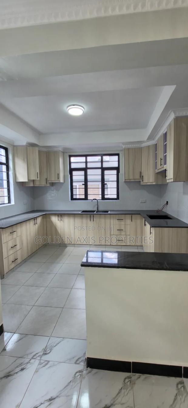 4bdrm Bungalow in Merisho for sale - thumbnail 7
