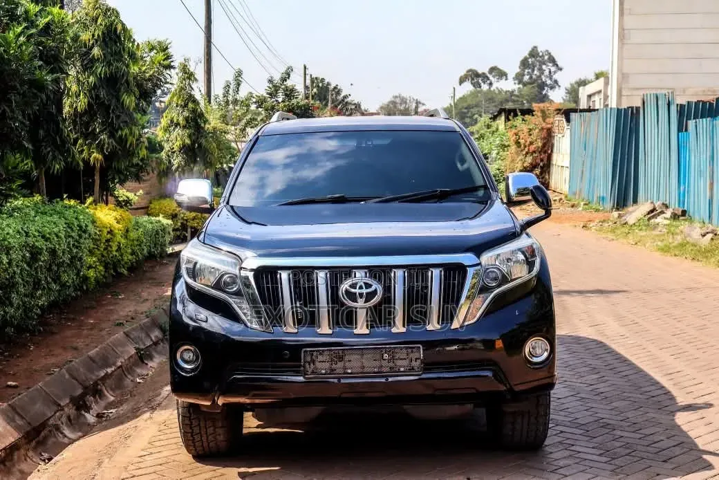 Toyota Land Cruiser Prado 2.8 D-4D 2015 Gray