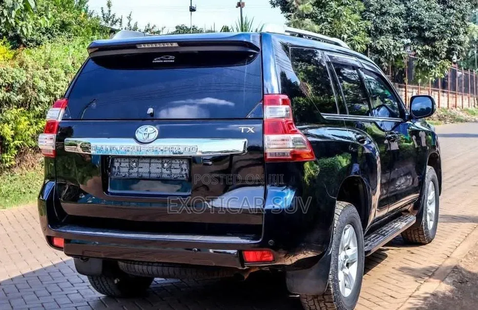 Toyota Land Cruiser Prado 2.8 D-4D 2015 Gray