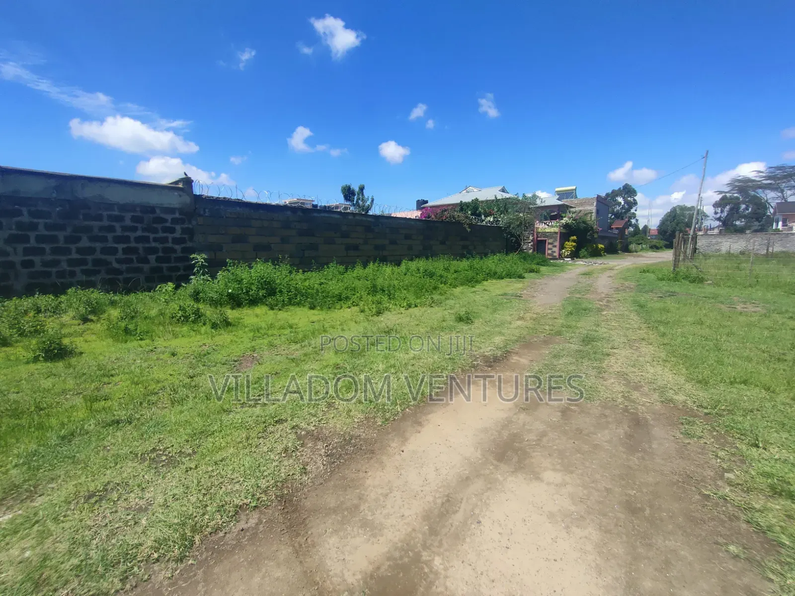 For Sale 1/4 Acre Plot Behind Stem Hotel Ideal for a Home