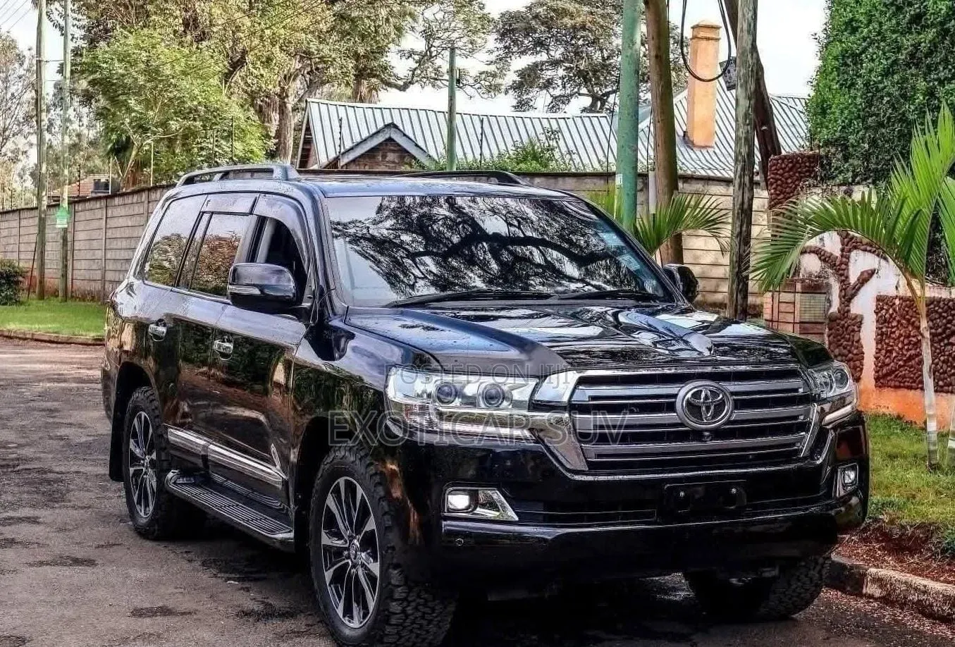 Toyota Land Cruiser 2014 Gray