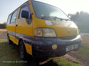 Nissan Vanette 2009 Yellow