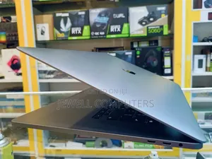 Laptop Apple MacBook Pro 2019 16GB Intel Core i7 SSD 512GB
