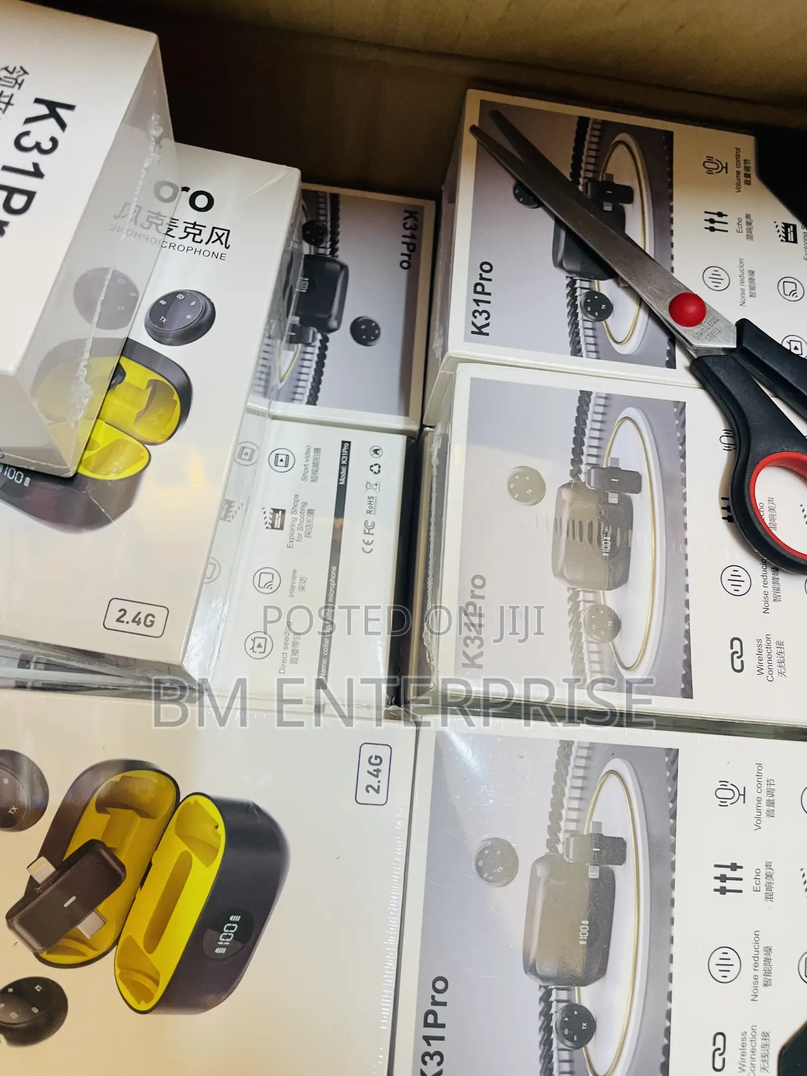  Wireless Magnetic Mics in Stock