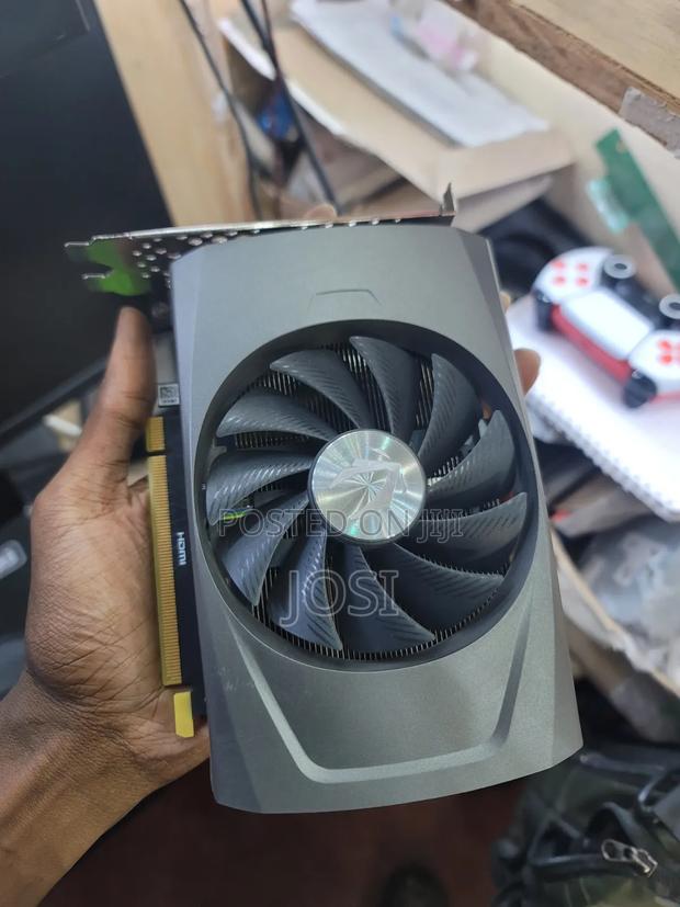 Nvidia RTX 4060 8gb - thumbnail 5