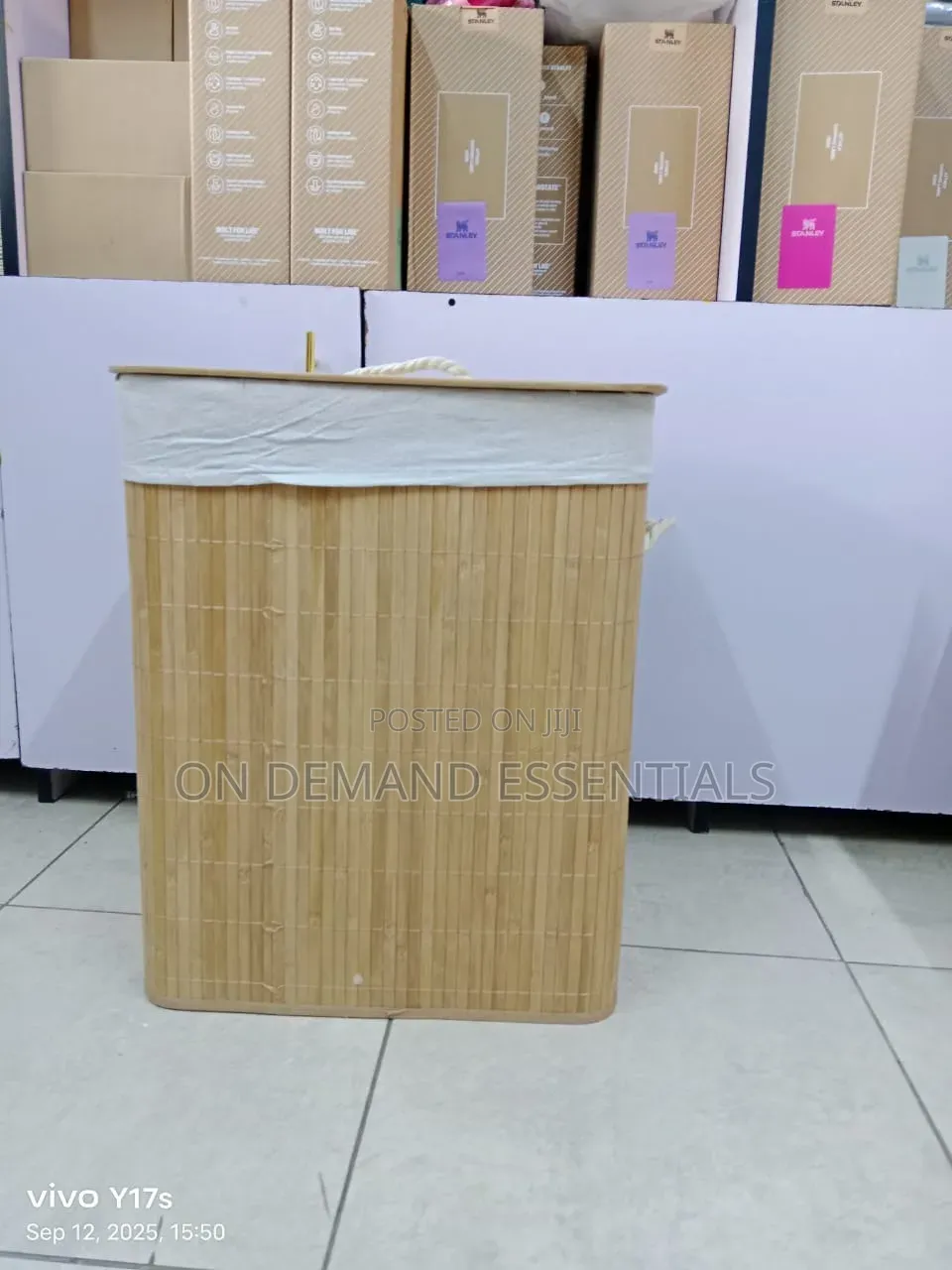 Eco-Friendly Foldable Bamboo Laundry Basket 
Brown