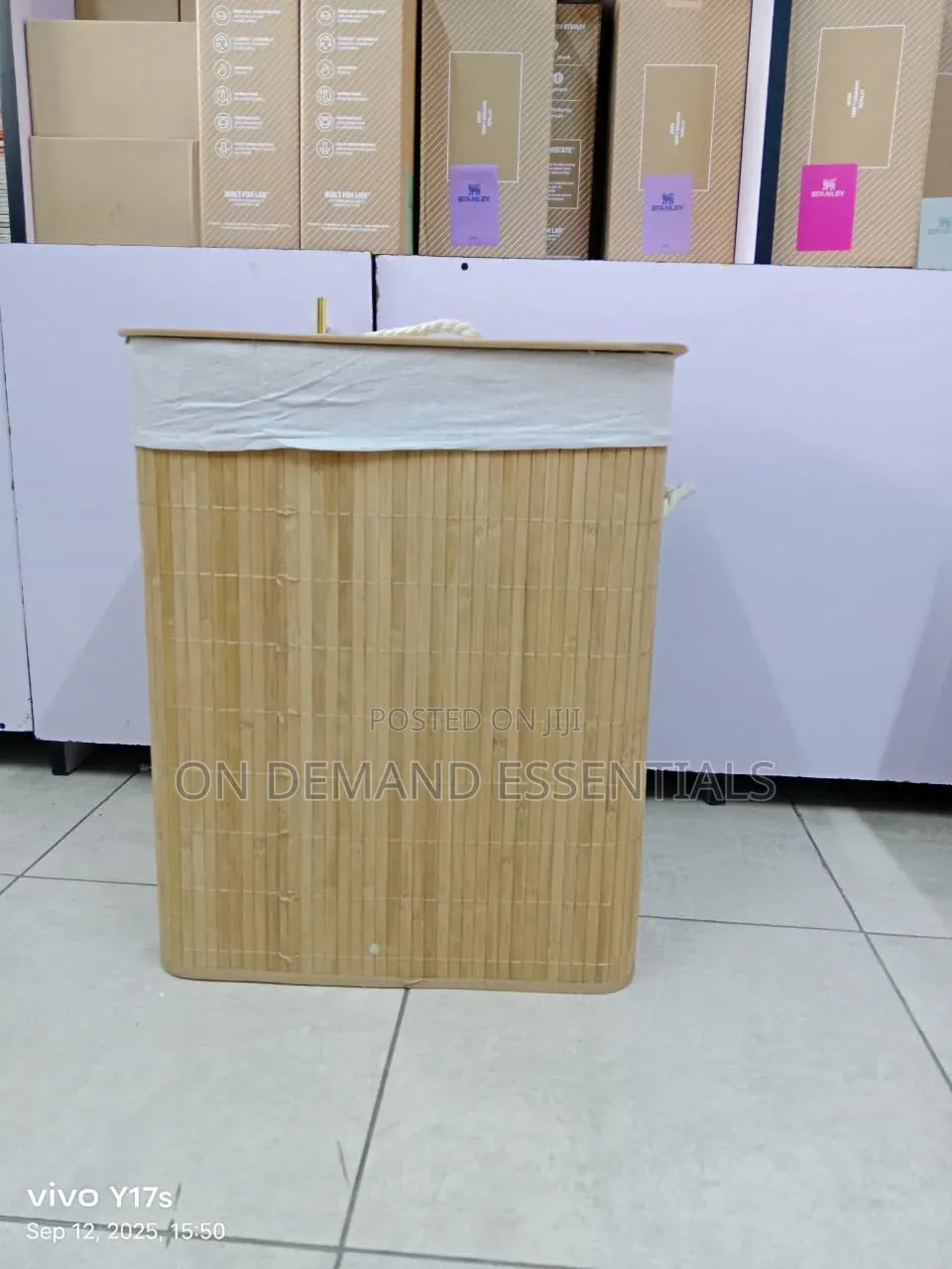 Eco-Friendly Foldable Bamboo Laundry Basket 
Brown
