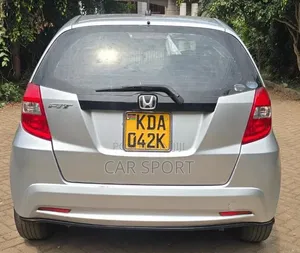 Honda Fit 2013 Silver