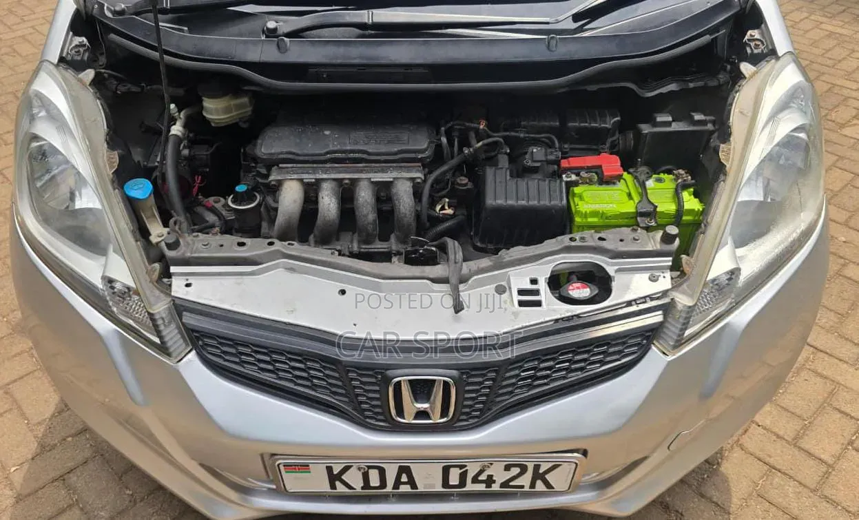 Honda Fit 2013 Silver