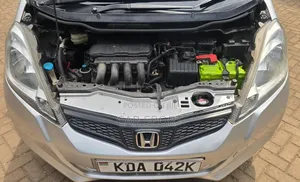 Honda Fit 2013 Silver
