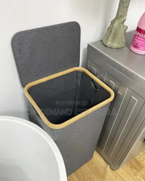 Foldable Laundry Basket With an Inner Bag