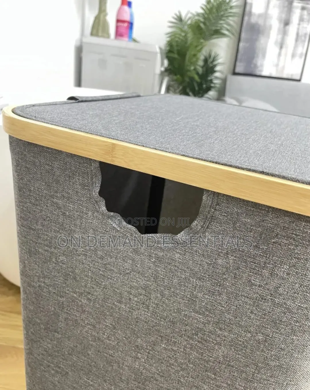 Foldable Laundry Basket With an Inner Bag