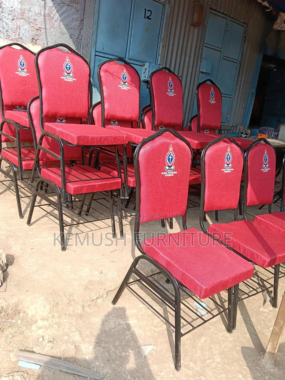 Conference Chairs With Mesh