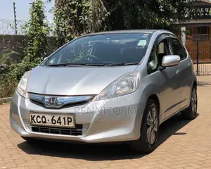 Honda Fit 2012 Silver