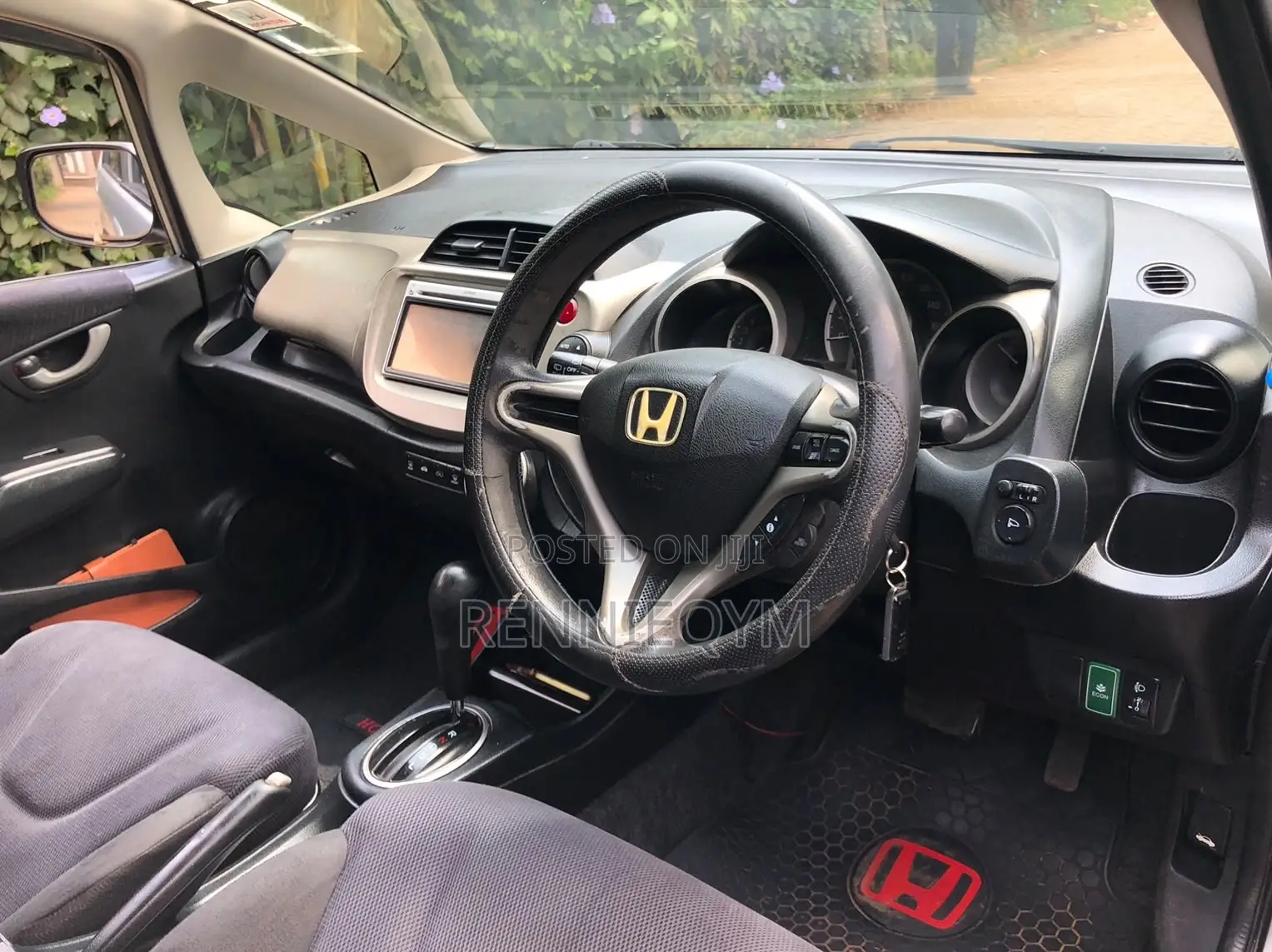 Honda Fit 2012 Silver