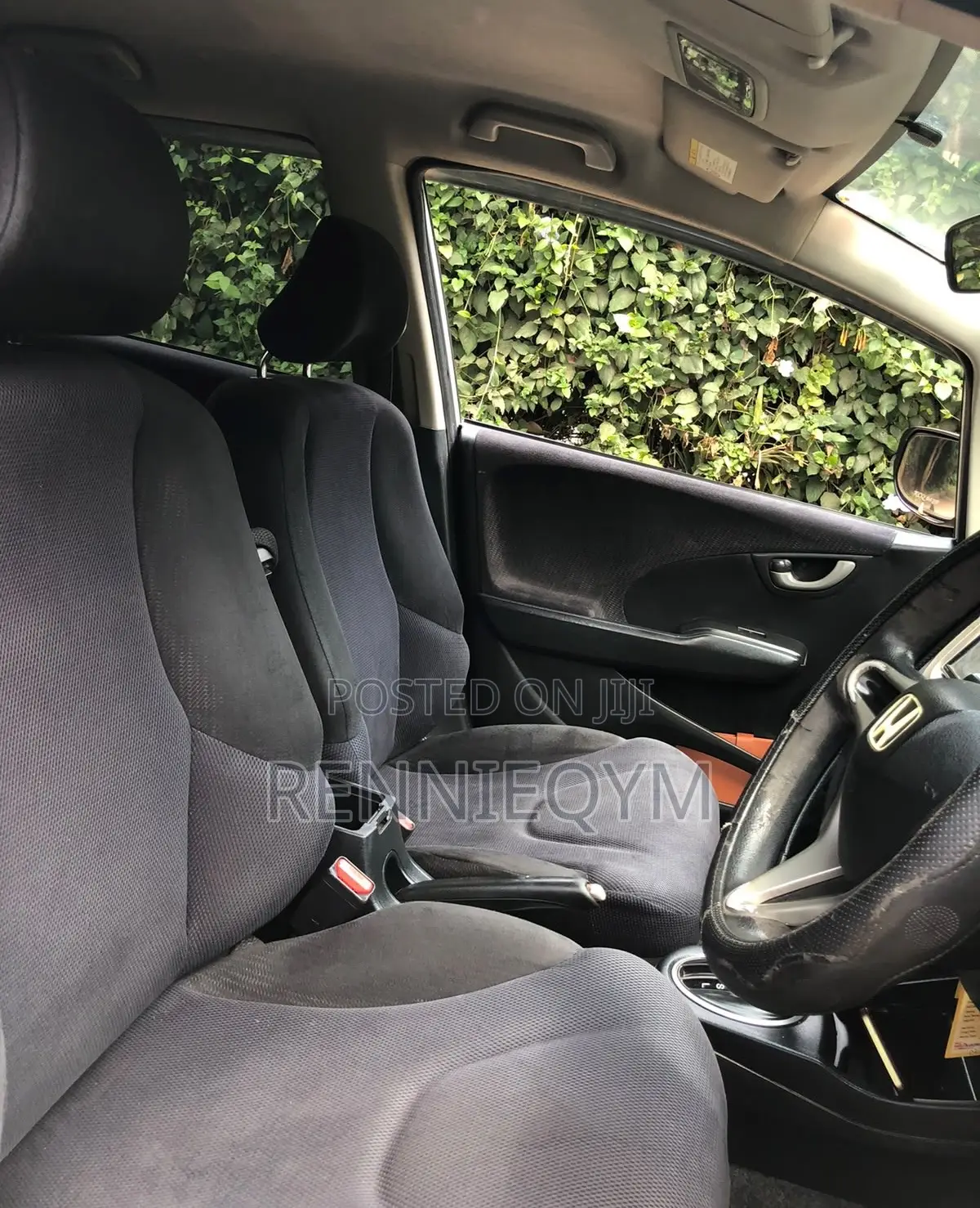 Honda Fit 2012 Silver