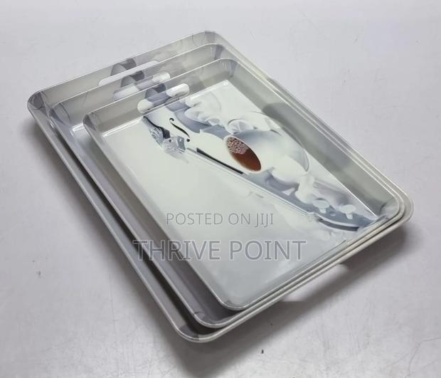*Heavy Melamine Trays